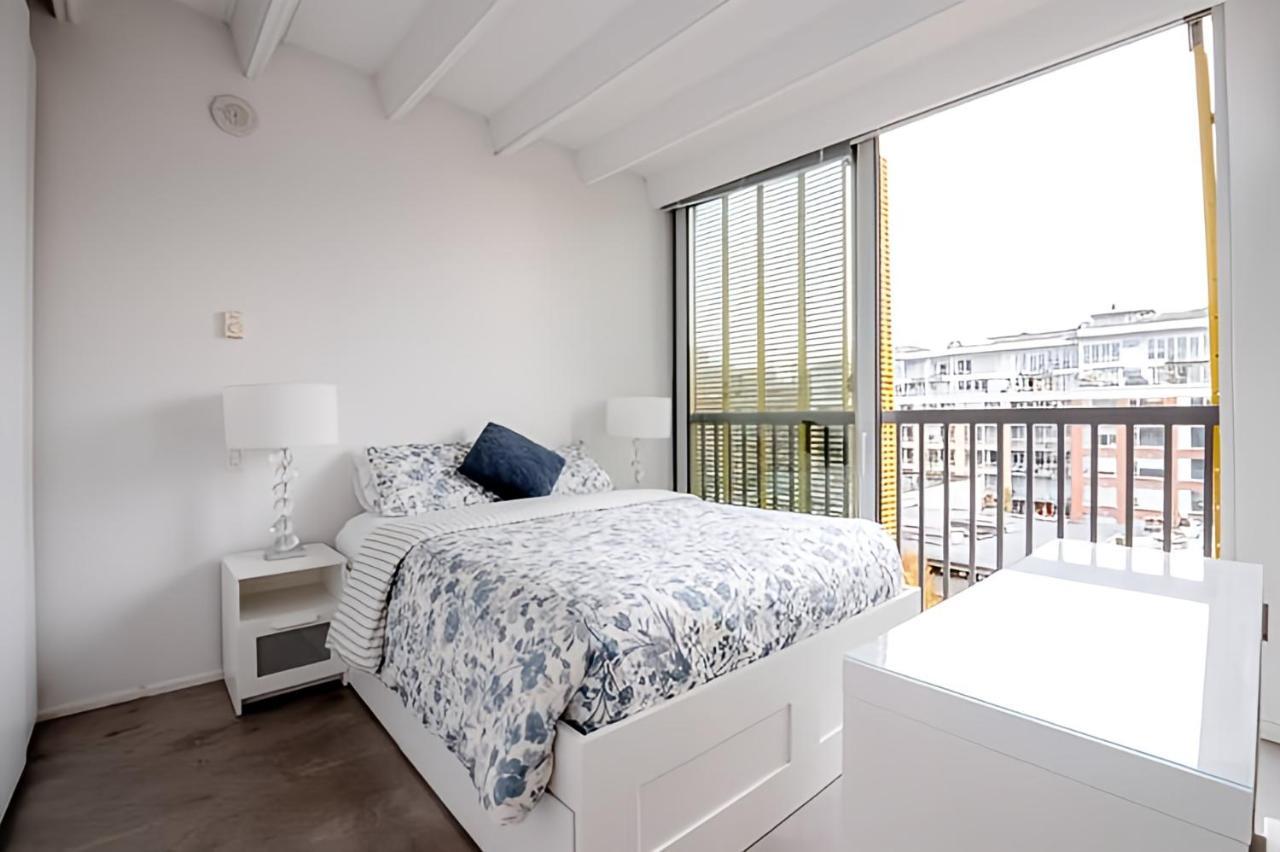 Modern, Bright & Central 1-Bed Downtown Apt Close To Rogers Arena Vancouver Zewnętrze zdjęcie